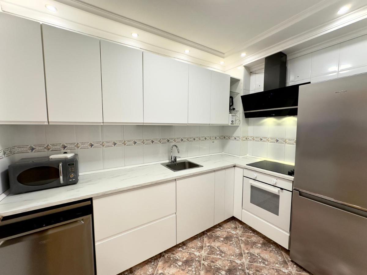 Modern Apartment On Playa Del Cura 托雷维耶哈 外观 照片